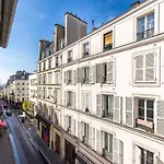 Modern Studio - 2P - Pigalle Sacre-C Ur
