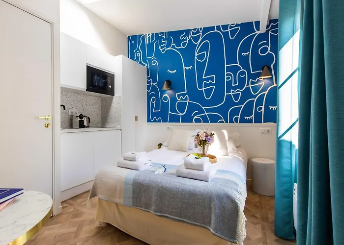 Modern Studio - 2P - Pigalle Sacre-C Ur